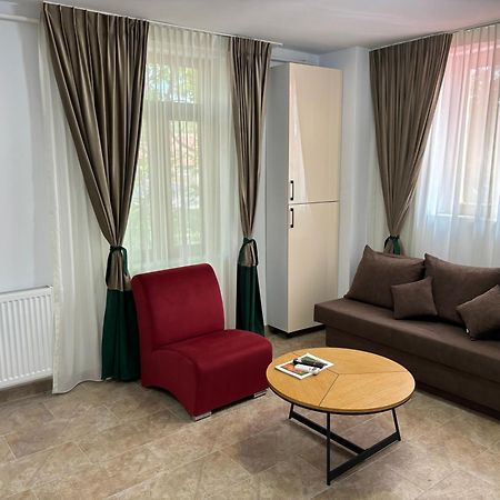 The Loft Gara De Nord Appartement Boekarest Buitenkant foto