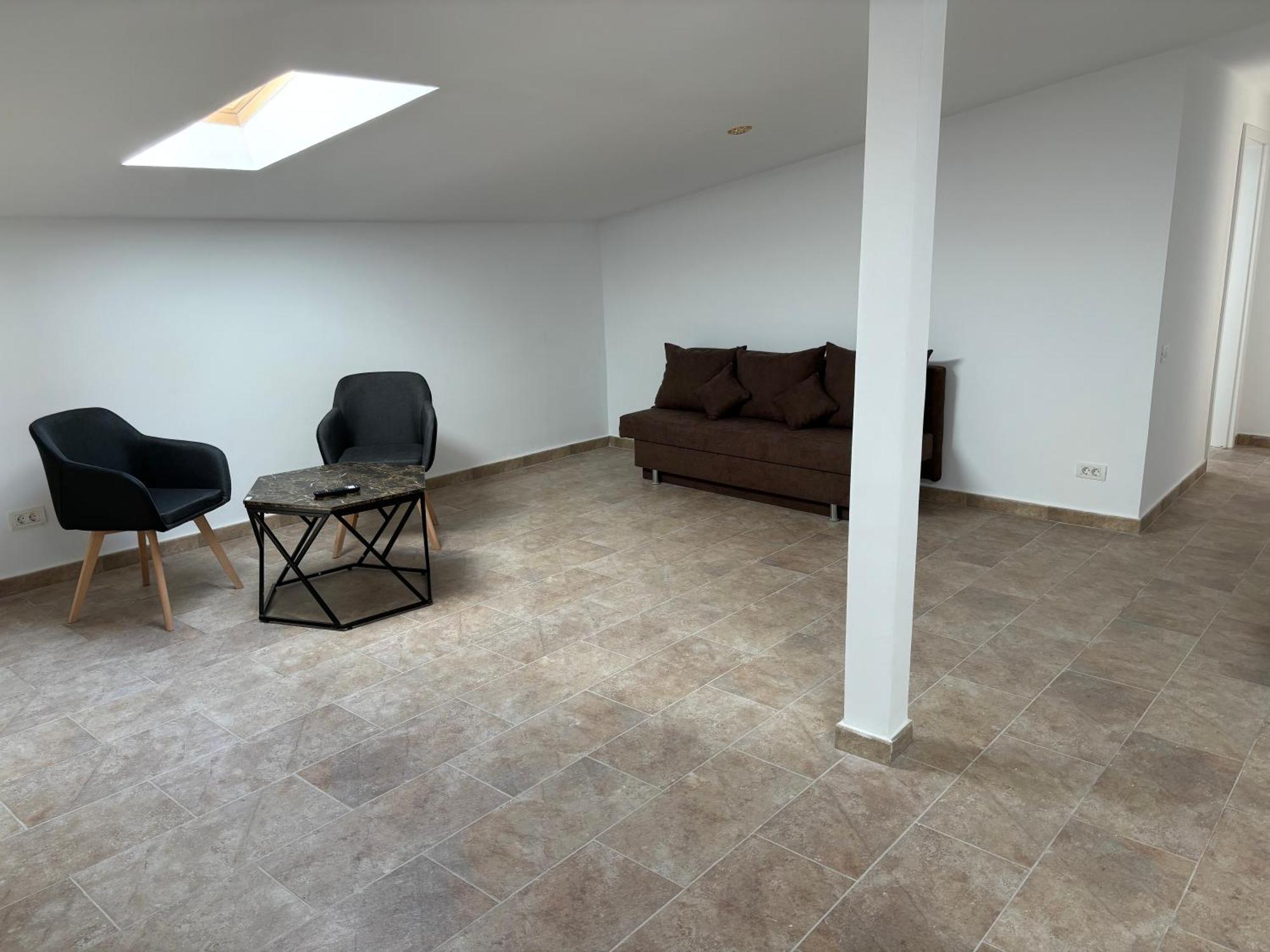 The Loft Gara De Nord Appartement Boekarest Buitenkant foto