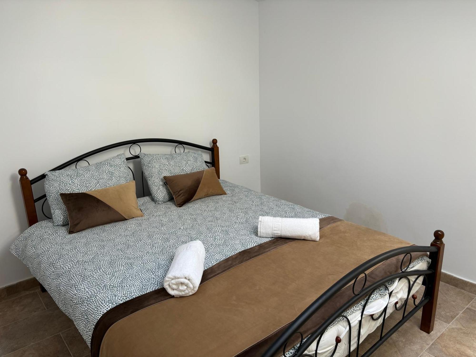 The Loft Gara De Nord Appartement Boekarest Buitenkant foto
