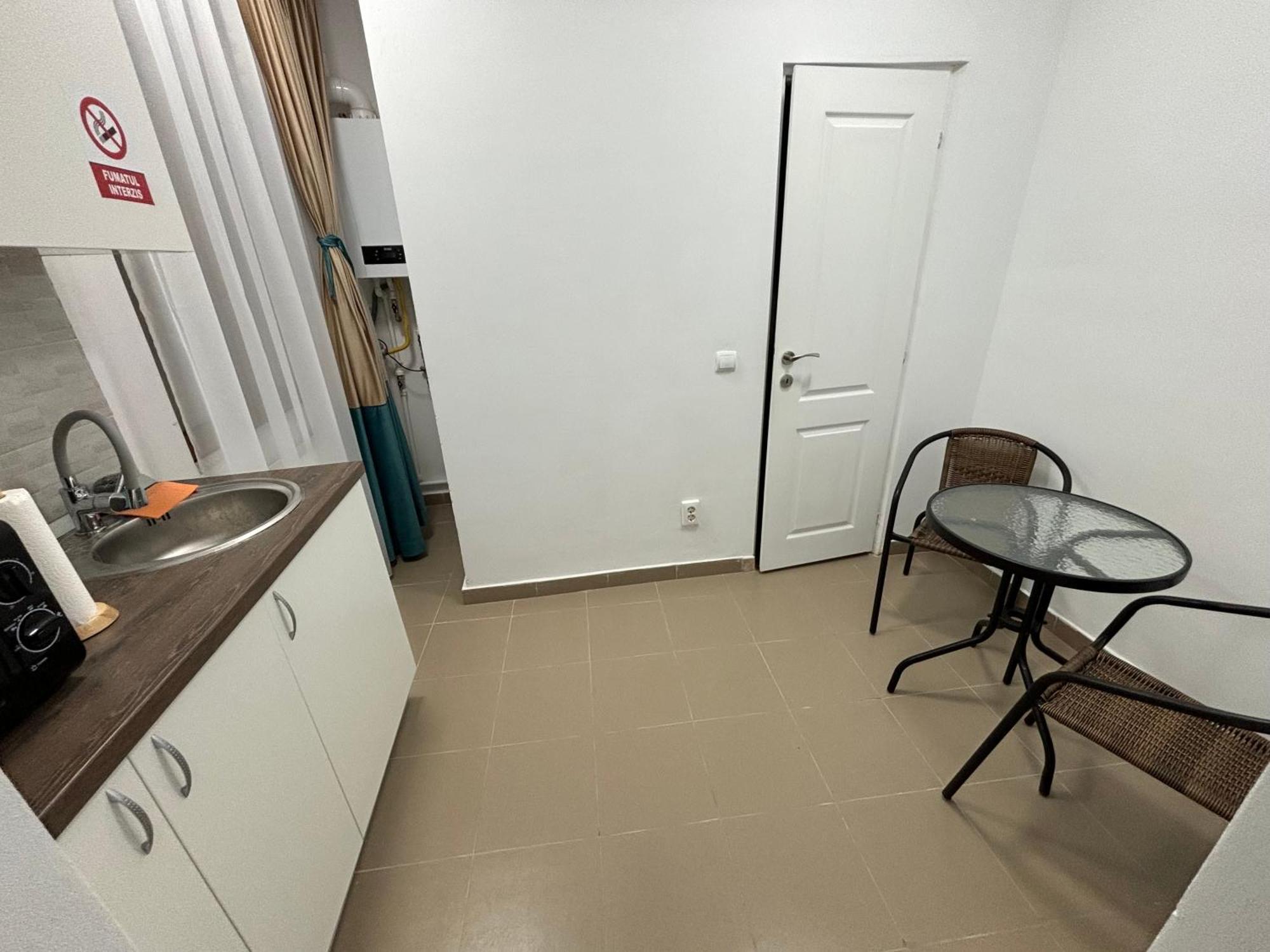 The Loft Gara De Nord Appartement Boekarest Buitenkant foto