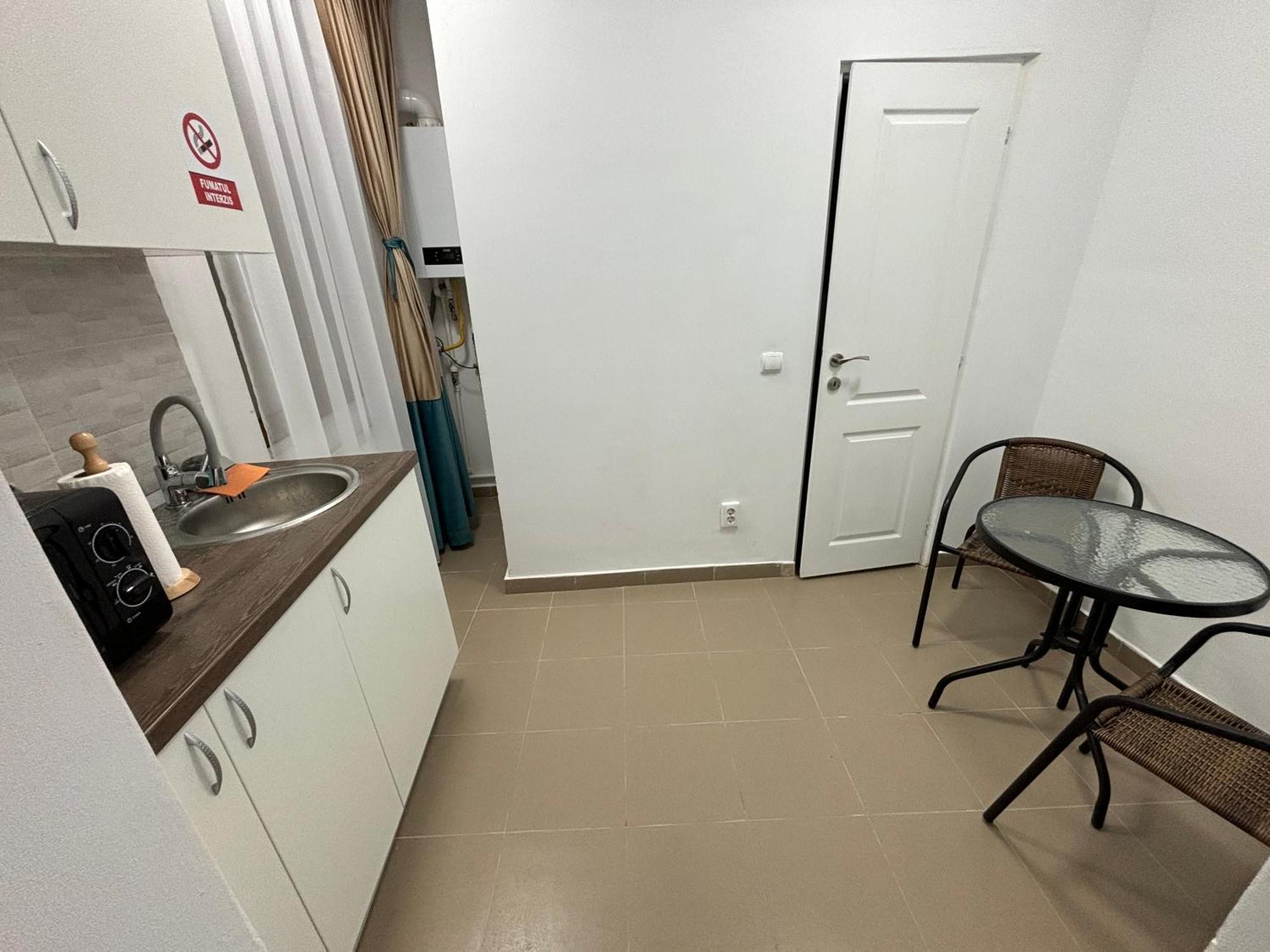 The Loft Gara De Nord Appartement Boekarest Buitenkant foto