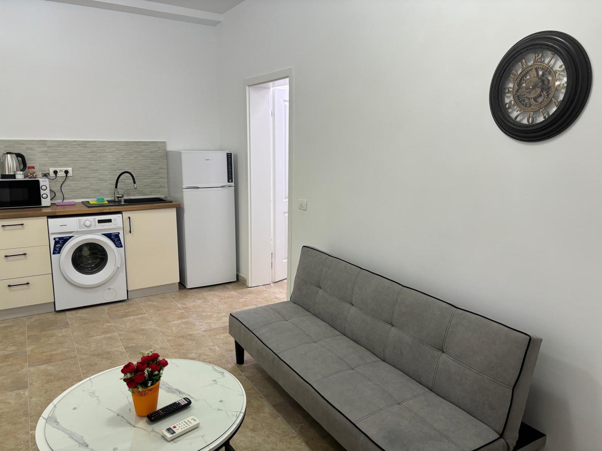 The Loft Gara De Nord Appartement Boekarest Buitenkant foto