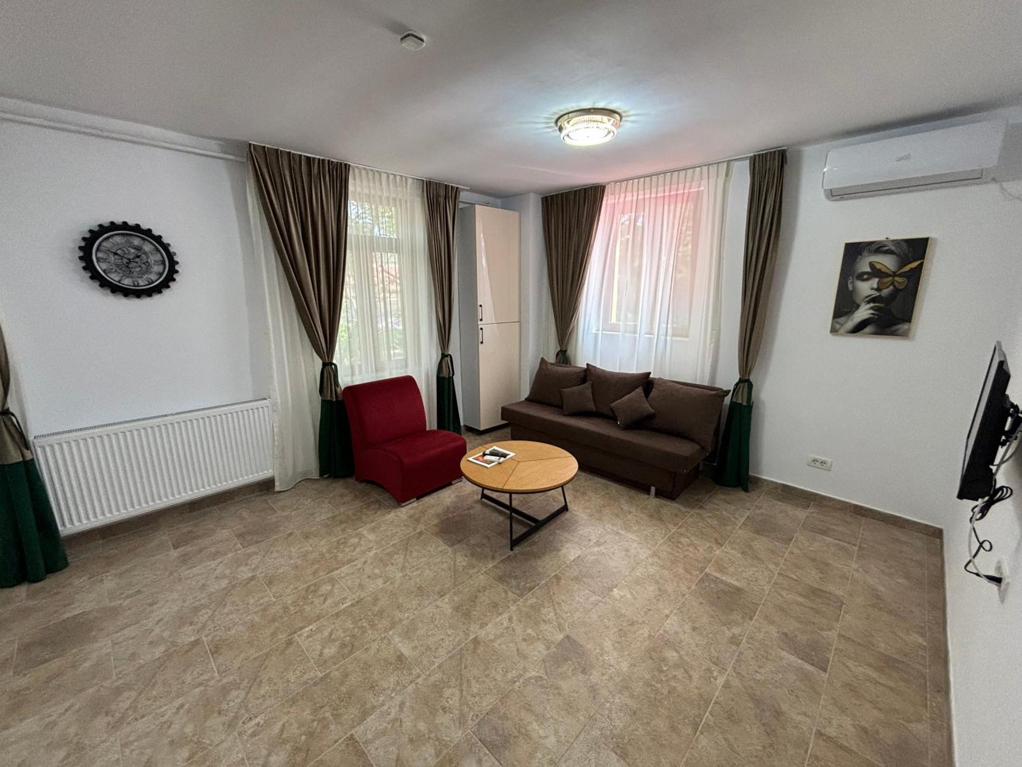The Loft Gara De Nord Appartement Boekarest Buitenkant foto