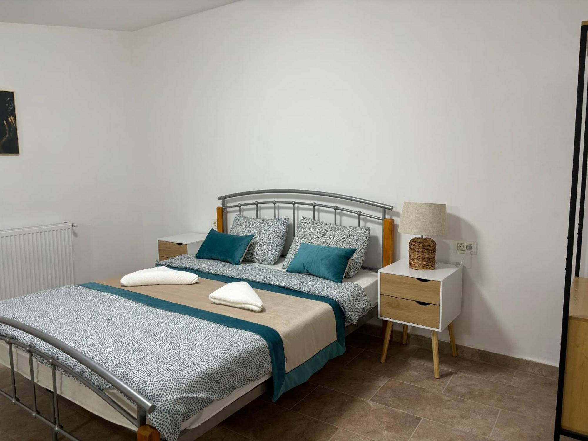 The Loft Gara De Nord Appartement Boekarest Buitenkant foto