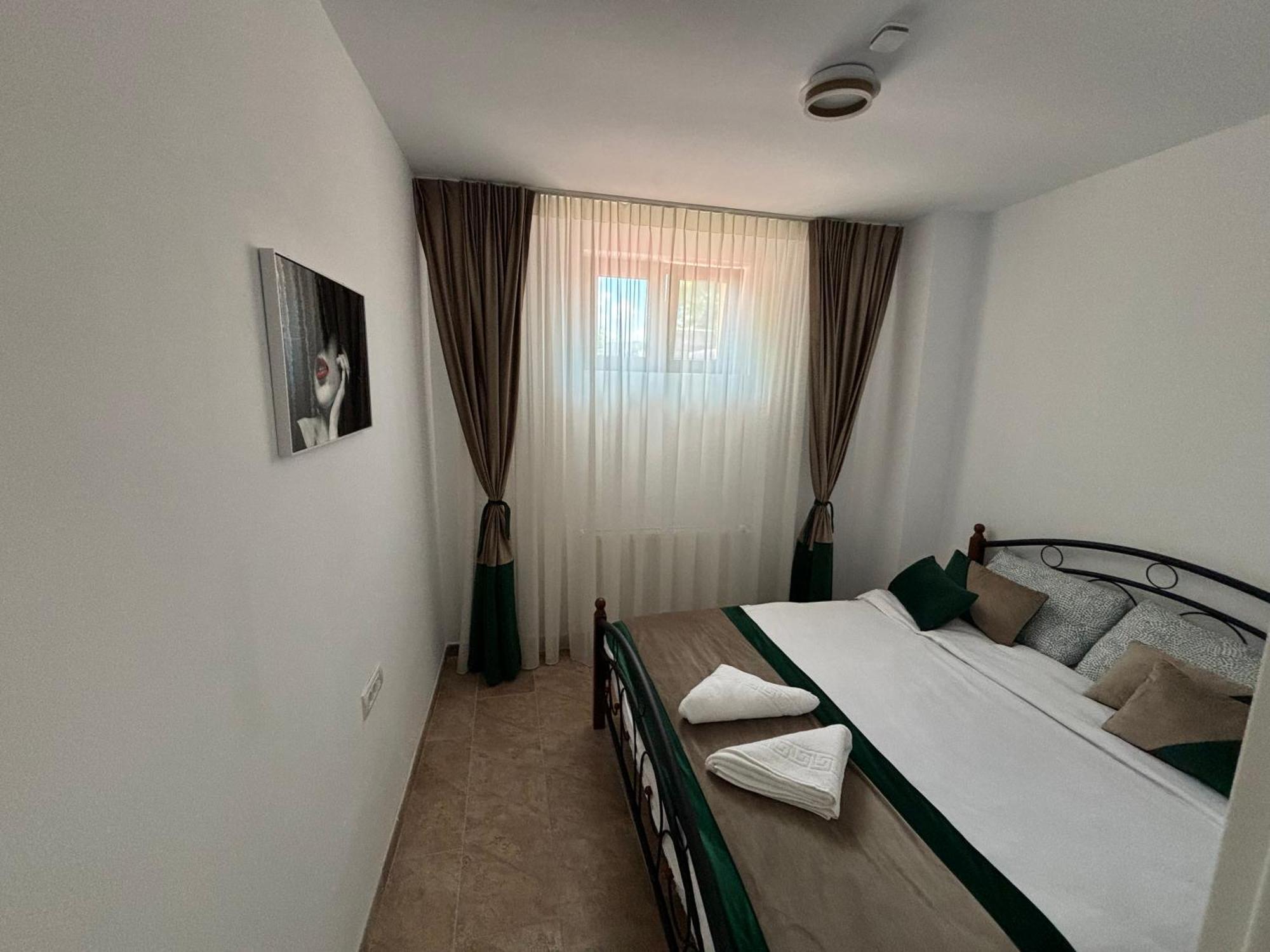 The Loft Gara De Nord Appartement Boekarest Buitenkant foto